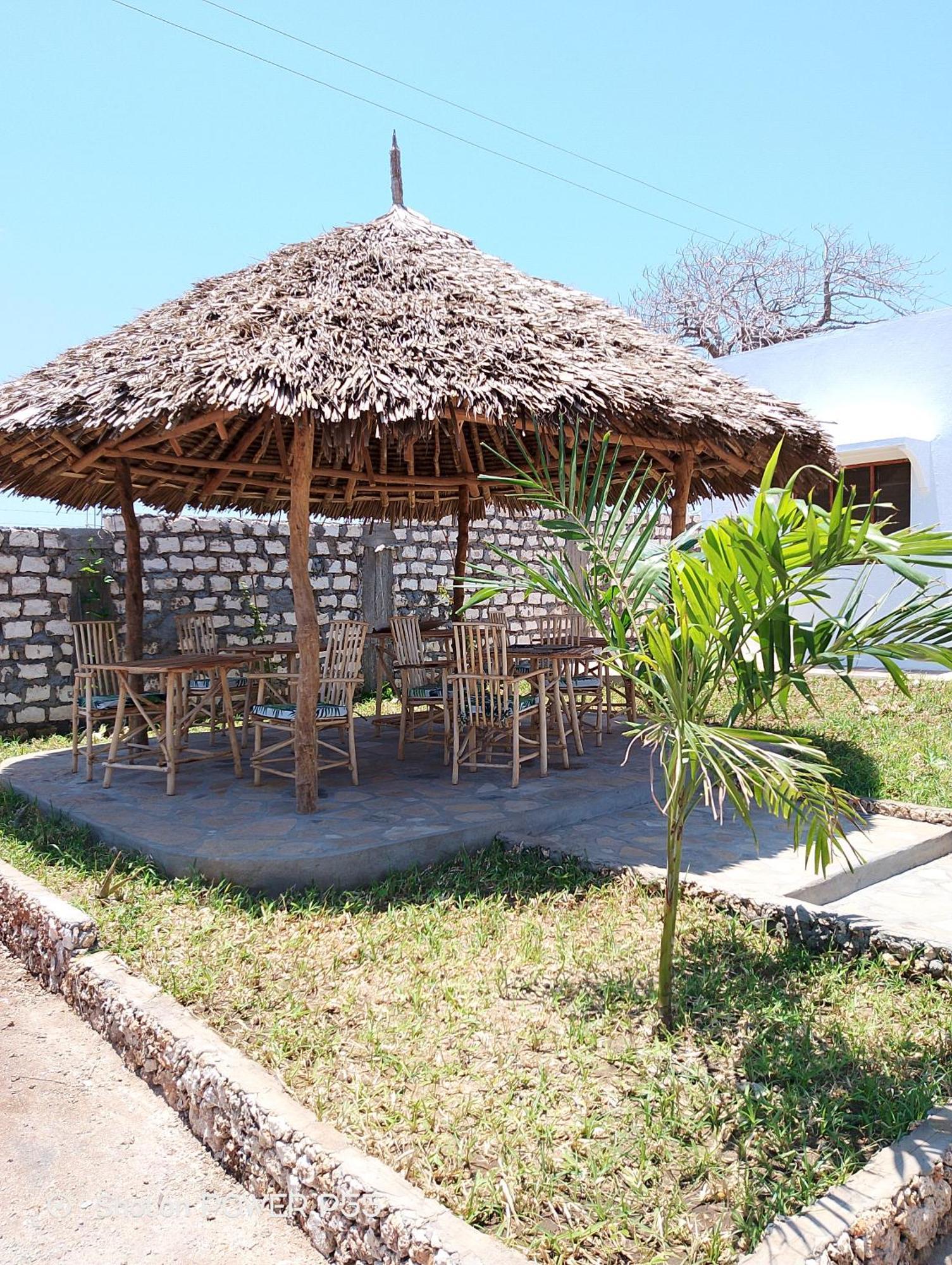Red Land House Bed and Breakfast Watamu Eksteriør billede